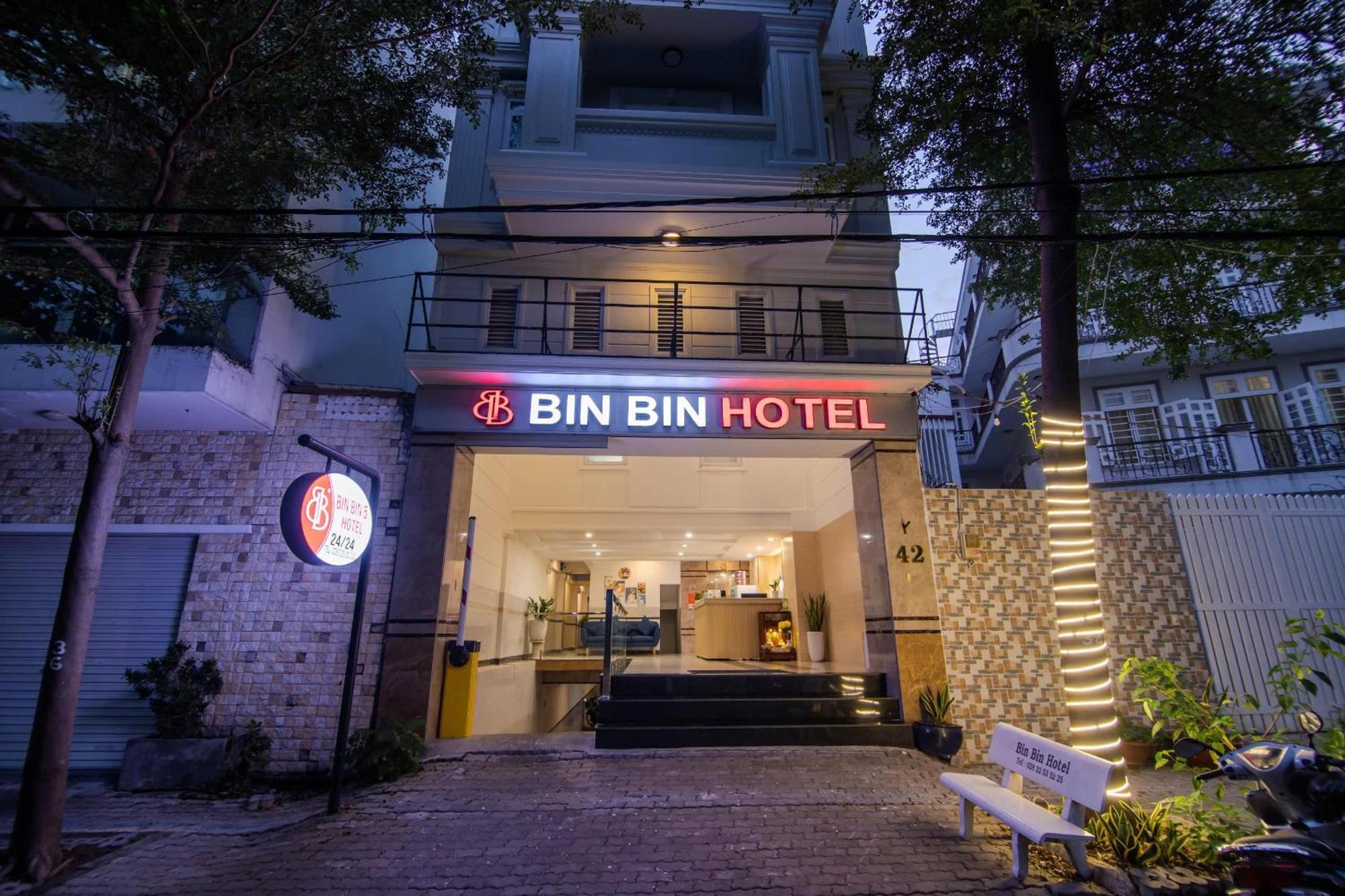 Bin Bin Hotel 5 - Near Lotte Mart D7 Ciudad Ho Chi Minh  Exterior foto